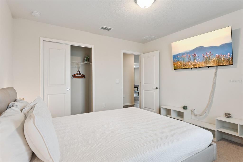 Davenport, Florida, 33897, United States, 7 Bedrooms Bedrooms, ,6 BathroomsBathrooms,Residential,For Sale,1962929