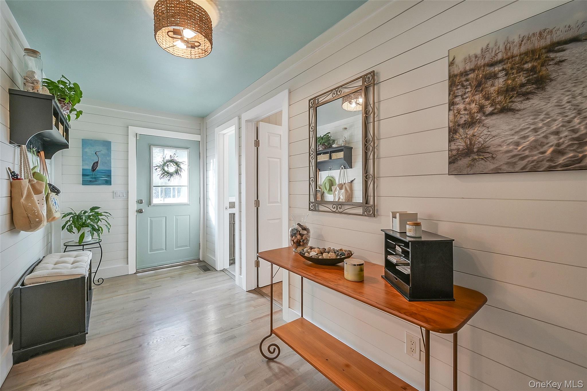 Wading River, New York, 11792, United States, 4 Bedrooms Bedrooms, ,3 BathroomsBathrooms,Residential,For Sale,2002958