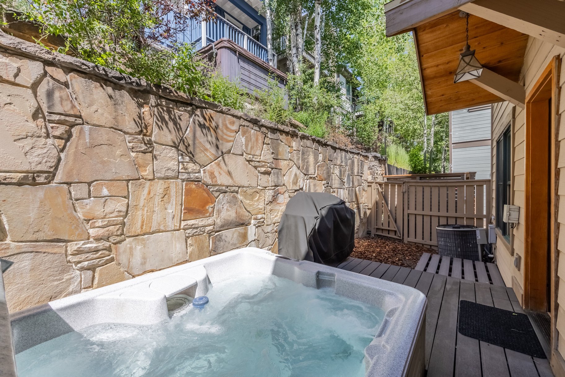 RARE 5-Bedroom Retreat in Historic Old Town Near PCMR - 物件實景