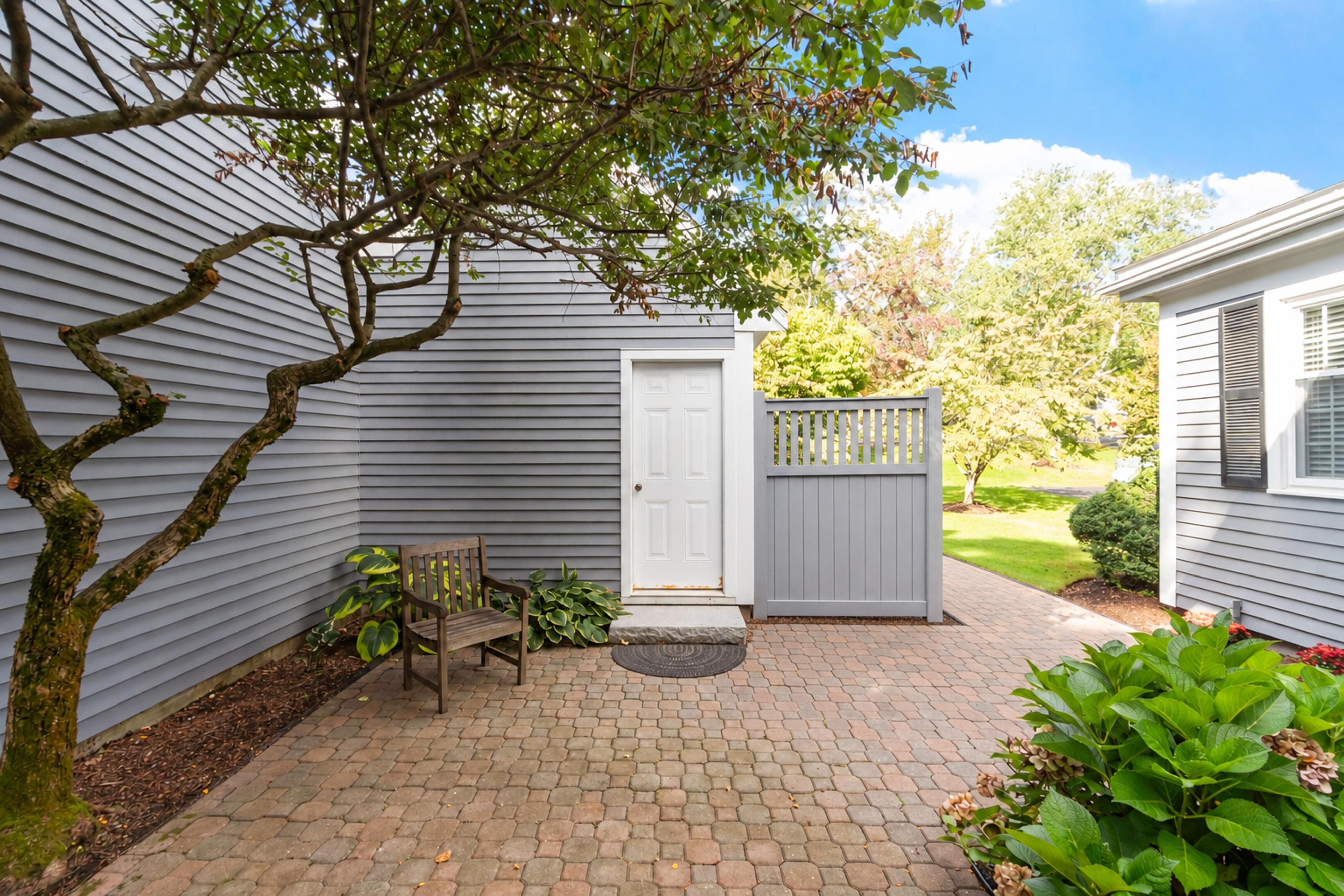  41 mitchell grant  way, bedford, ma 01730 - 物件實景