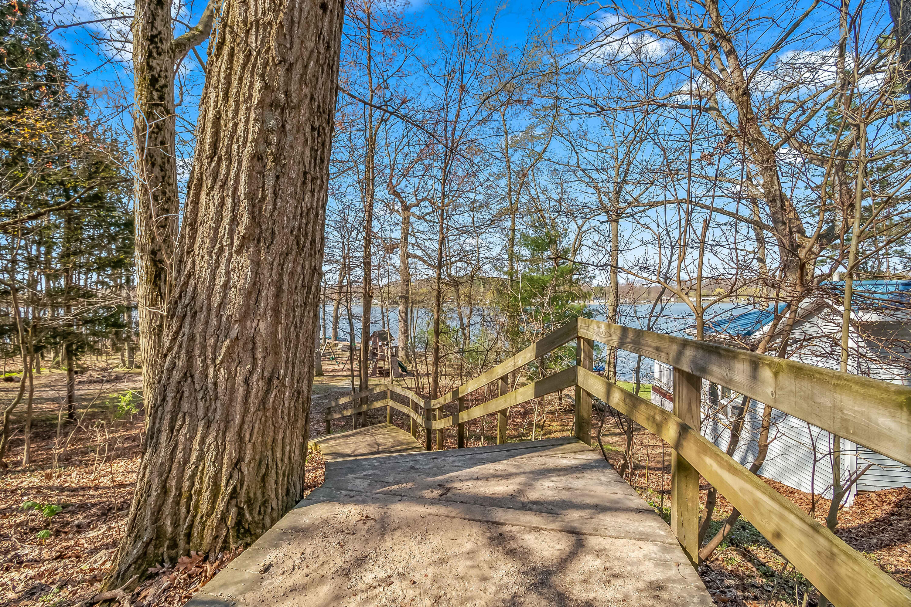 Hillsdale, Michigan, 49242, United States, 5 Bedrooms Bedrooms, ,3 BathroomsBathrooms,Residential,For Sale,1980121