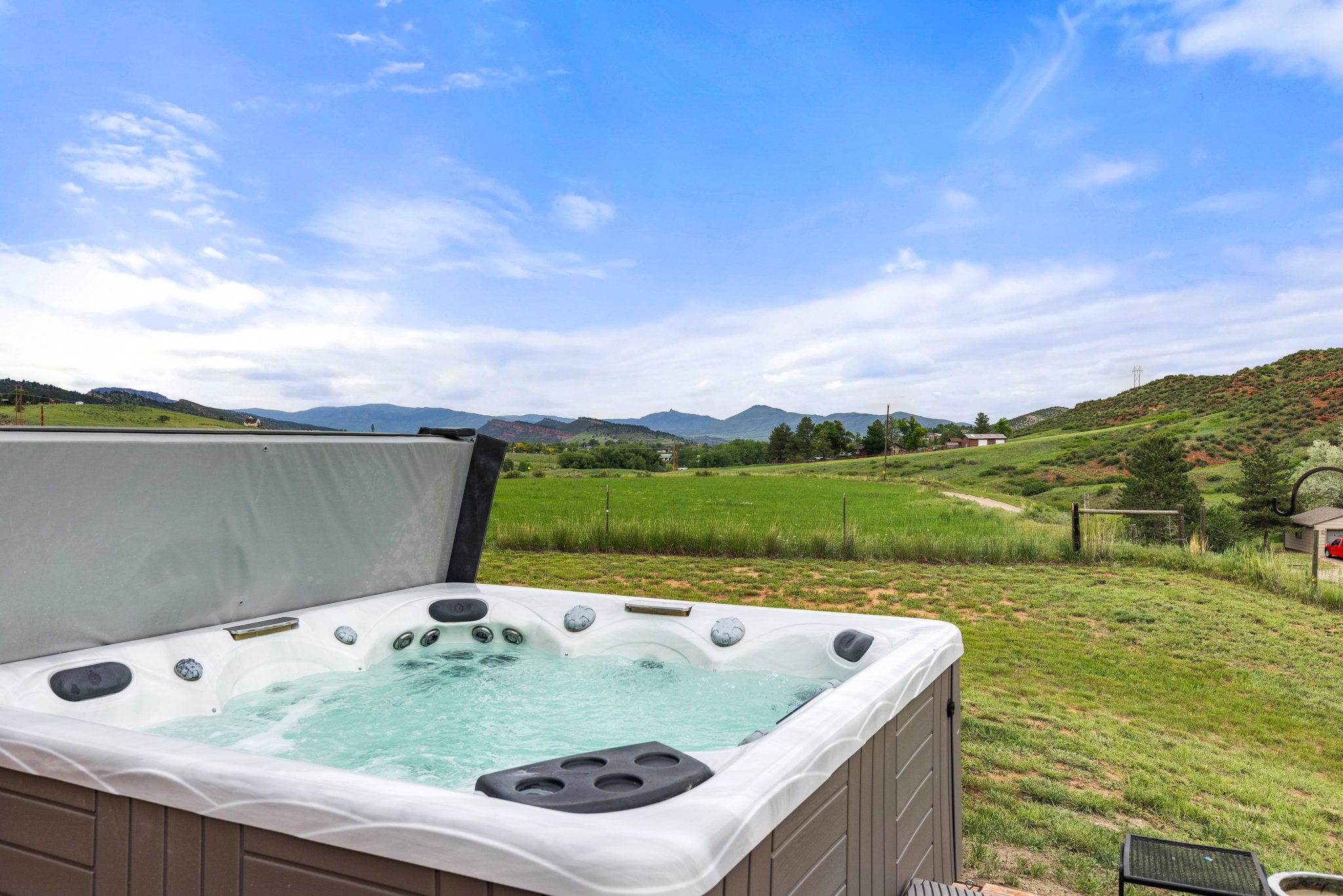  Private Colorado Retreat, Perfectly Positioned Among the Breathtaking Red Bluffs - 物件實景