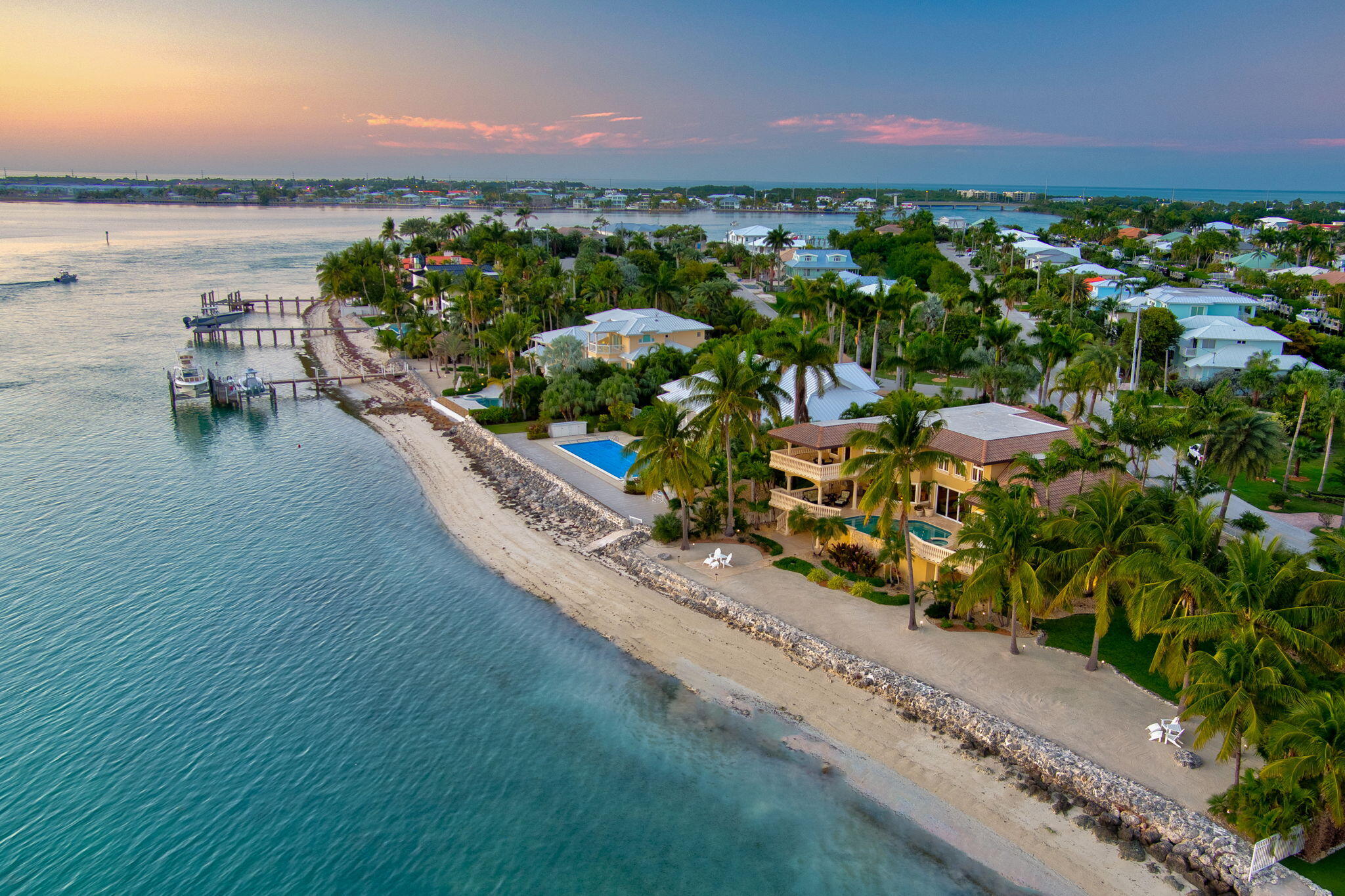 KEY COLONY, Florida, 33051, United States, 4 Bedrooms Bedrooms, ,5 BathroomsBathrooms,Residential,For Sale,1996950