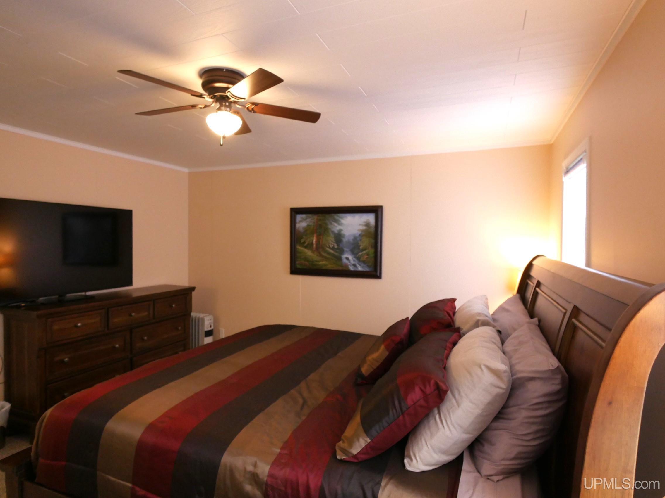 Lake Linden, Michigan, 49945, United States, 3 Bedrooms Bedrooms, ,3 BathroomsBathrooms,Residential,For Sale,1881345