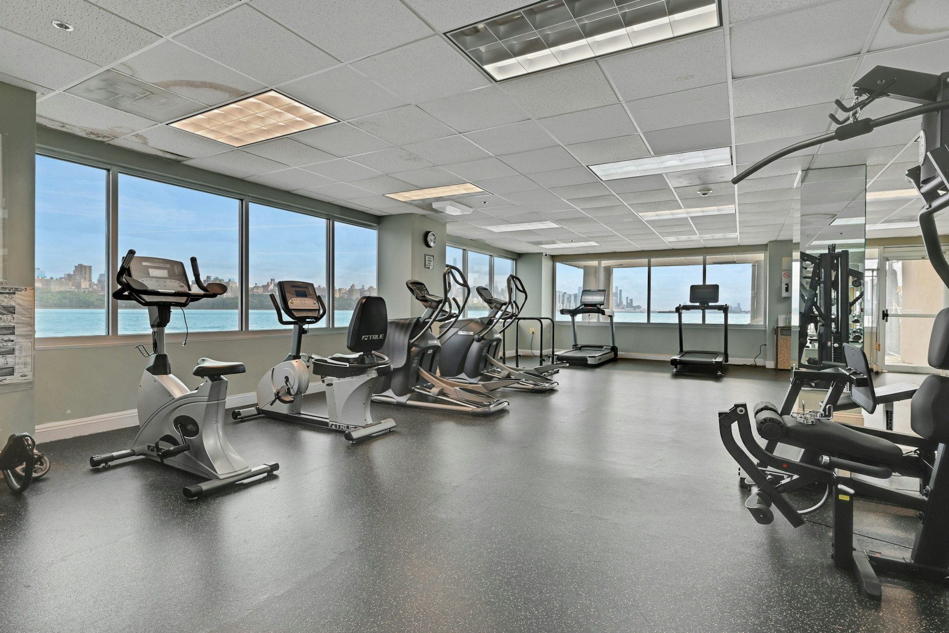  333 The Promenade, Edgewater, NJ 07020 - 物件實景