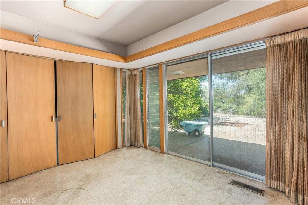Redlands, California, 92373, United States, 4 Bedrooms Bedrooms, ,1 BathroomBathrooms,Residential,For Sale,1899993