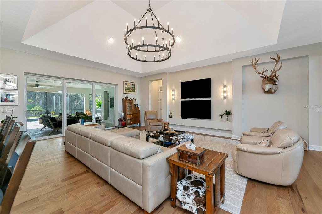 Parrish, Florida, 34219, United States, 4 Bedrooms Bedrooms, ,4 BathroomsBathrooms,Residential,For Sale,2001764