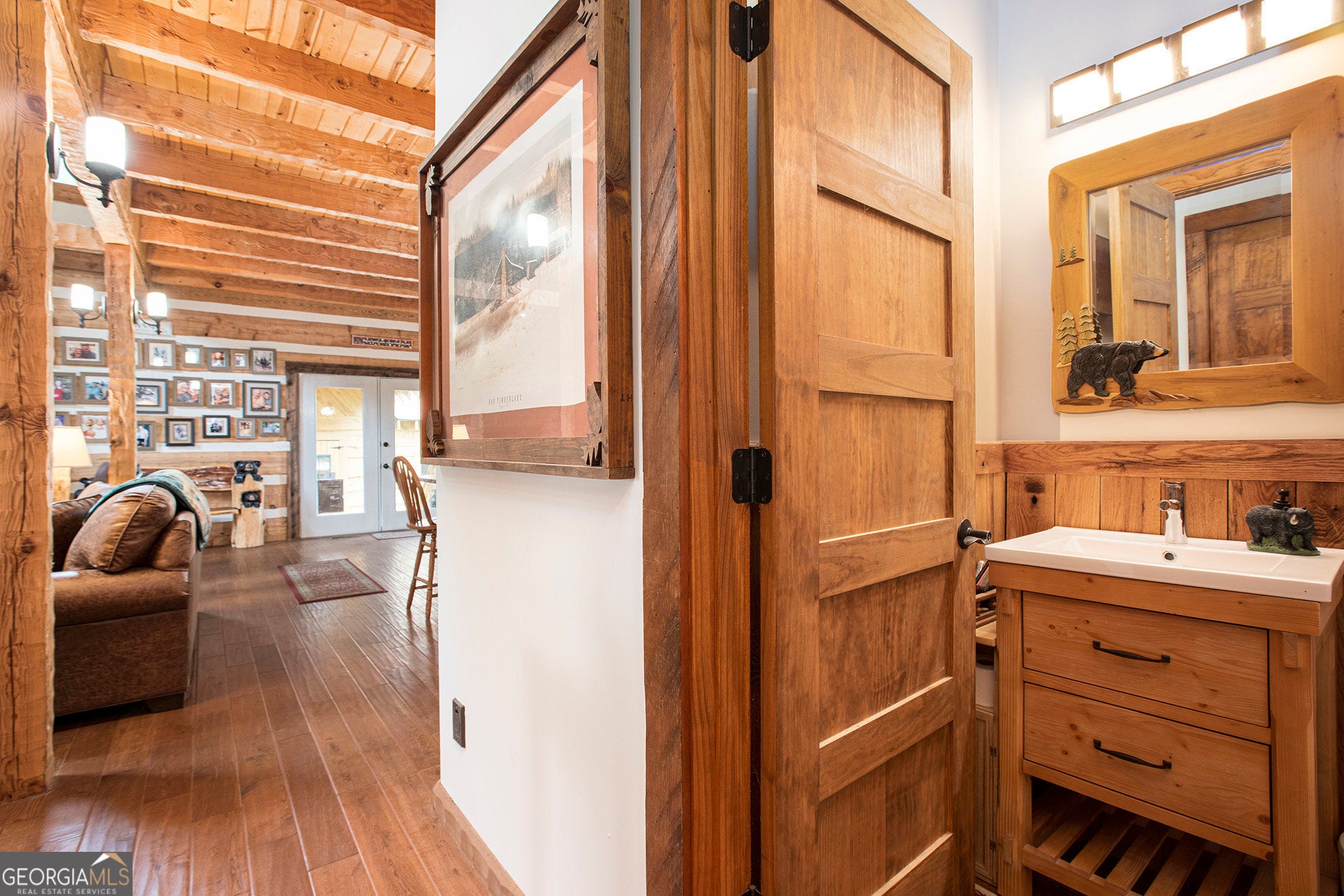 Blue Ridge, Georgia, 30513, United States, 4 Bedrooms Bedrooms, ,4 BathroomsBathrooms,Residential,For Sale,1876703