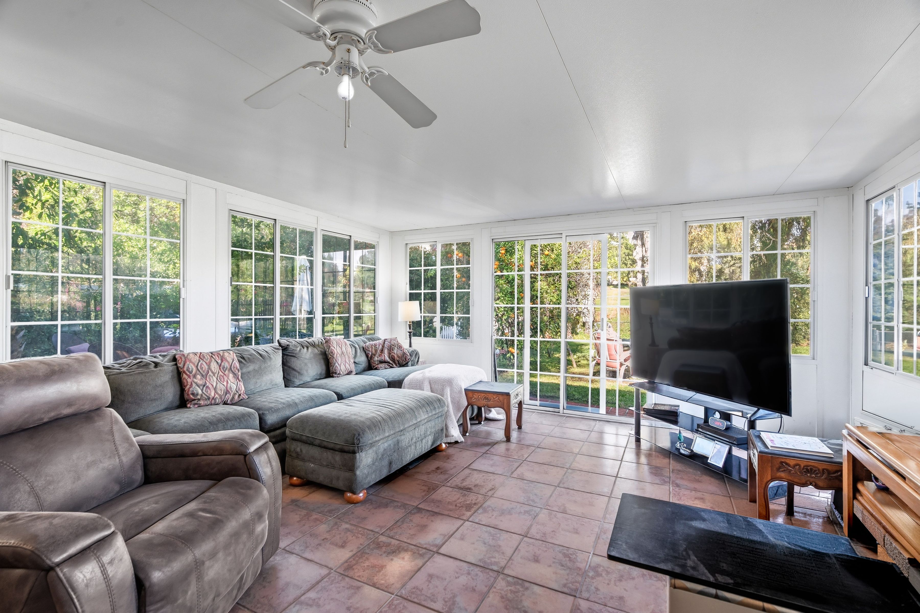  16809 Armstead Street - 物件實景