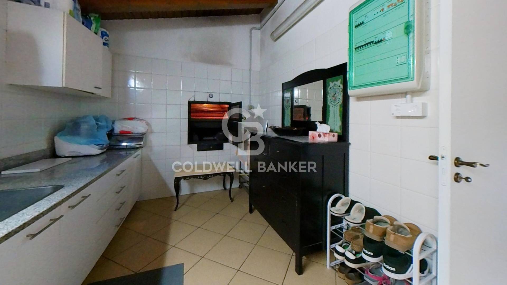 Modica, Ragusa, 97015, IT, 4 Bedrooms Bedrooms, ,6 BathroomsBathrooms,Residential,For Sale,1827626