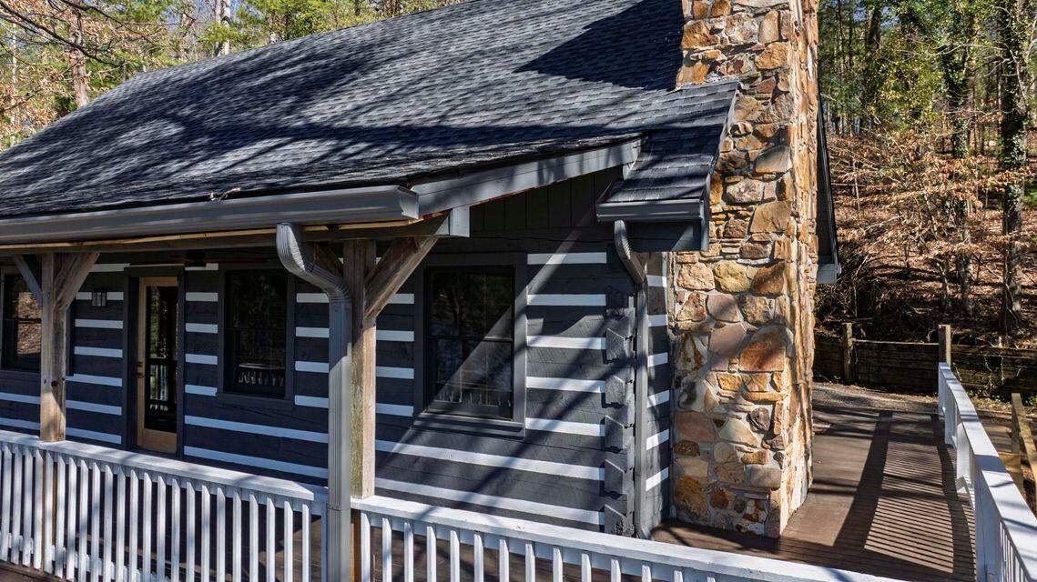 Spring City, Tennessee, 37381, United States, 1 Bedroom Bedrooms, ,2 BathroomsBathrooms,Residential,For Sale,1826365