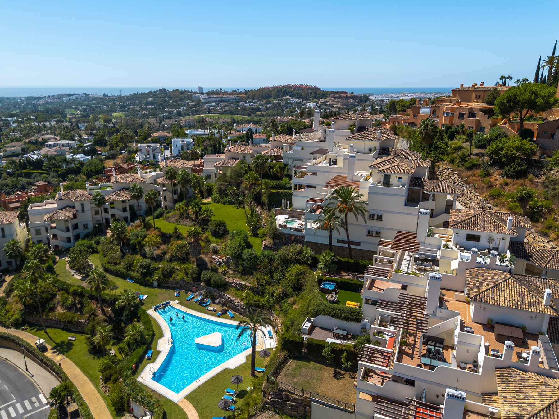  Contemporary Apartment with panoramic views in Nueva Andalucía - 物件實景