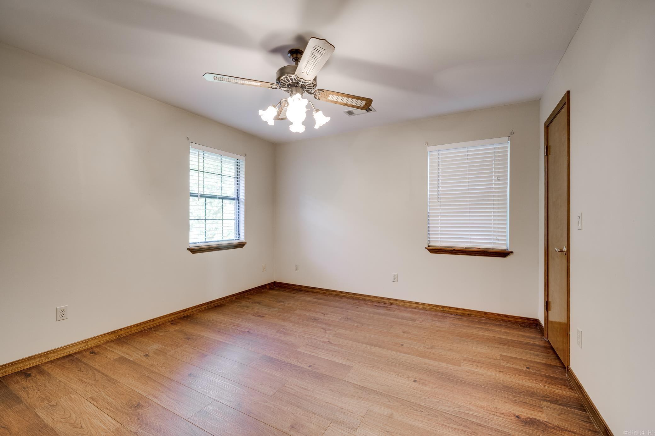 Conway, Arkansas, 72032, United States, 4 Bedrooms Bedrooms, ,2 BathroomsBathrooms,Residential,For Sale,1988204