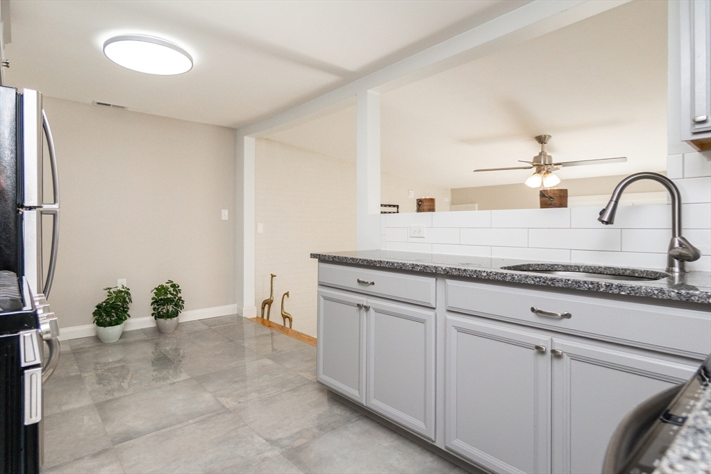 Peabody, Massachusetts, 01960, United States, 4 Bedrooms Bedrooms, ,3 BathroomsBathrooms,Residential,For Sale,1995158