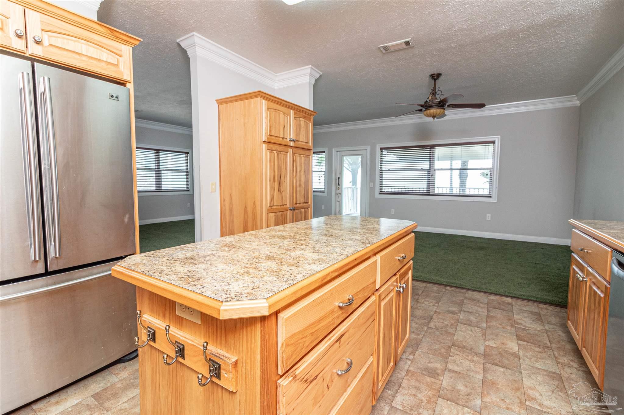 Pensacola, Florida, 32507, United States, 3 Bedrooms Bedrooms, ,2 BathroomsBathrooms,Residential,For Sale,1778052