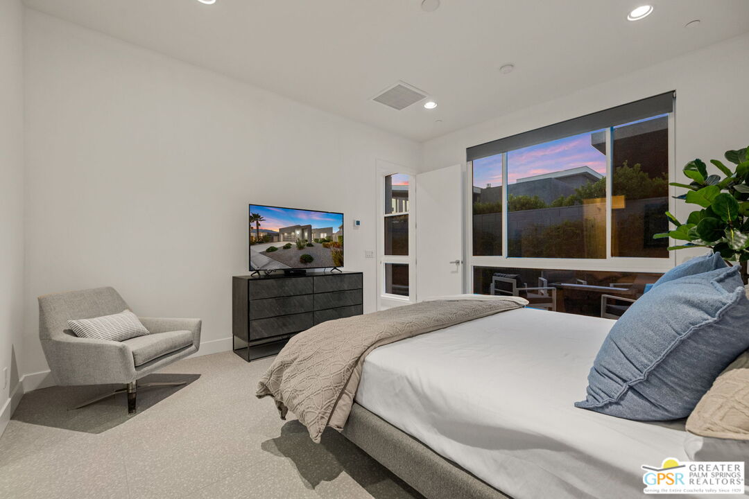 Palm Springs, California, 92262, United States, 3 Bedrooms Bedrooms, ,3 BathroomsBathrooms,Residential,For Sale,1927236