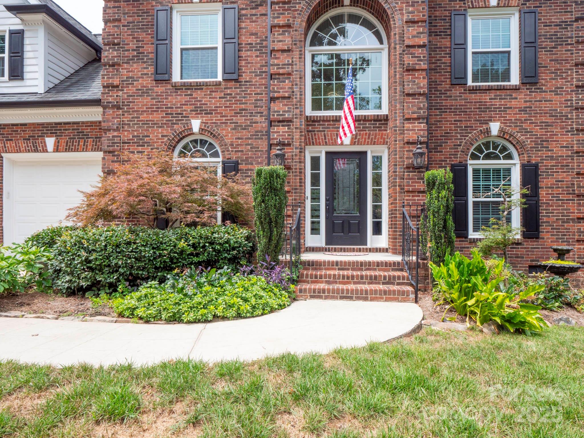 Charlotte, North Carolina, 28270, United States, 3 Bedrooms Bedrooms, ,4 BathroomsBathrooms,Residential,For Sale,1906717