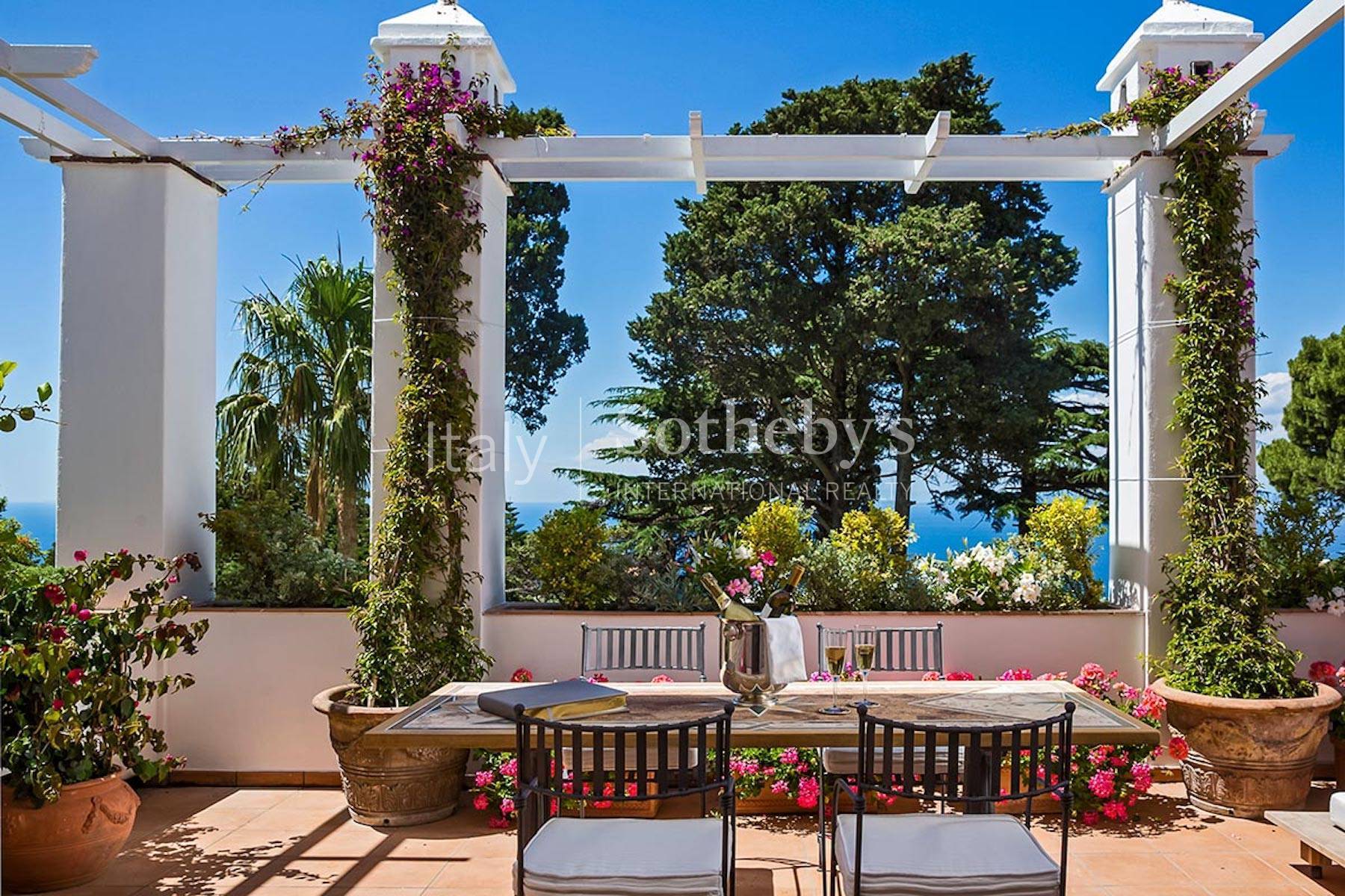  Outstanding nineteenth century Villa in enchanting Capri - 物件實景