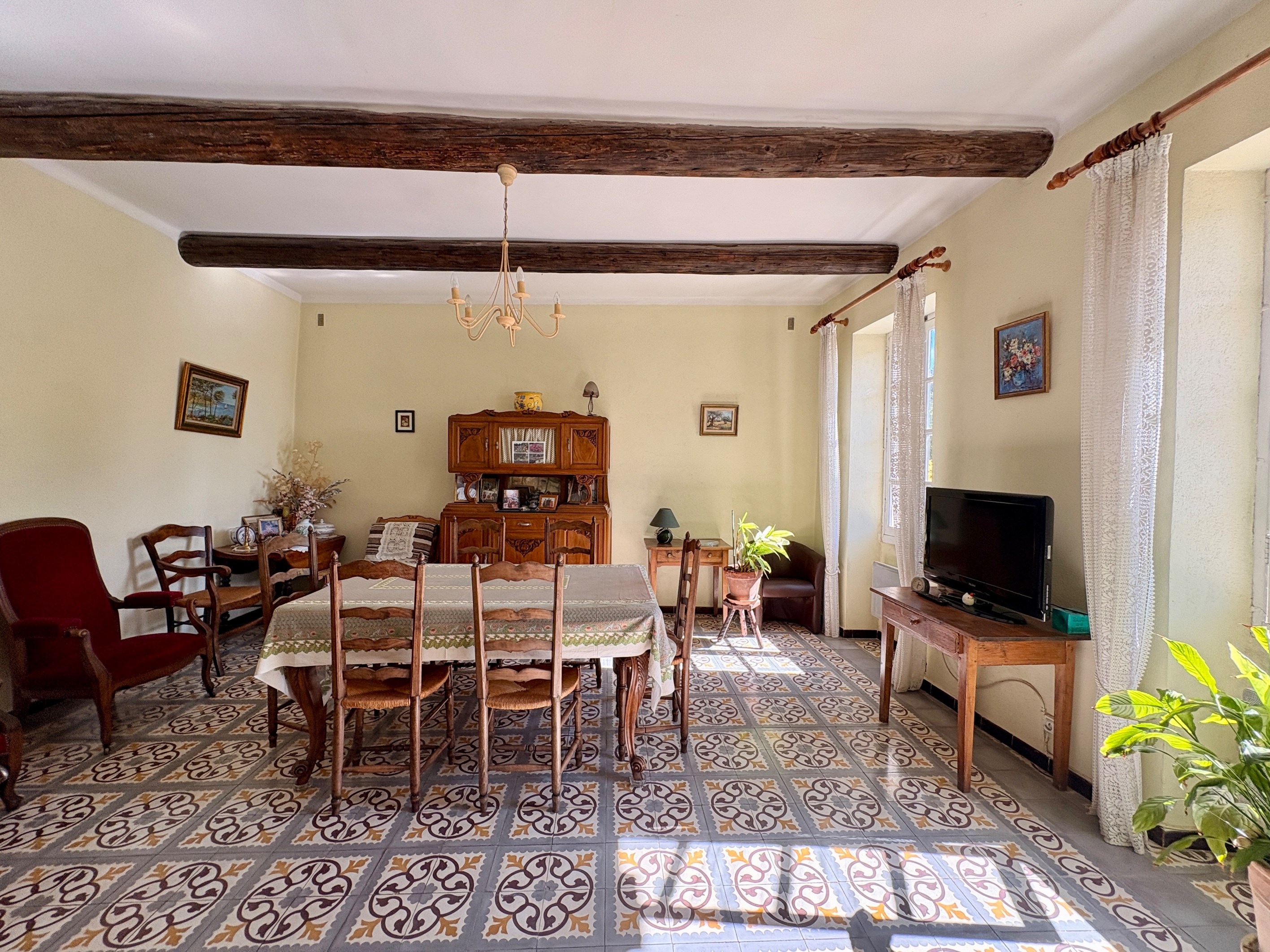 Authentic family farmhouse set in the heart of a private estate of more than 3 … - 物件實景