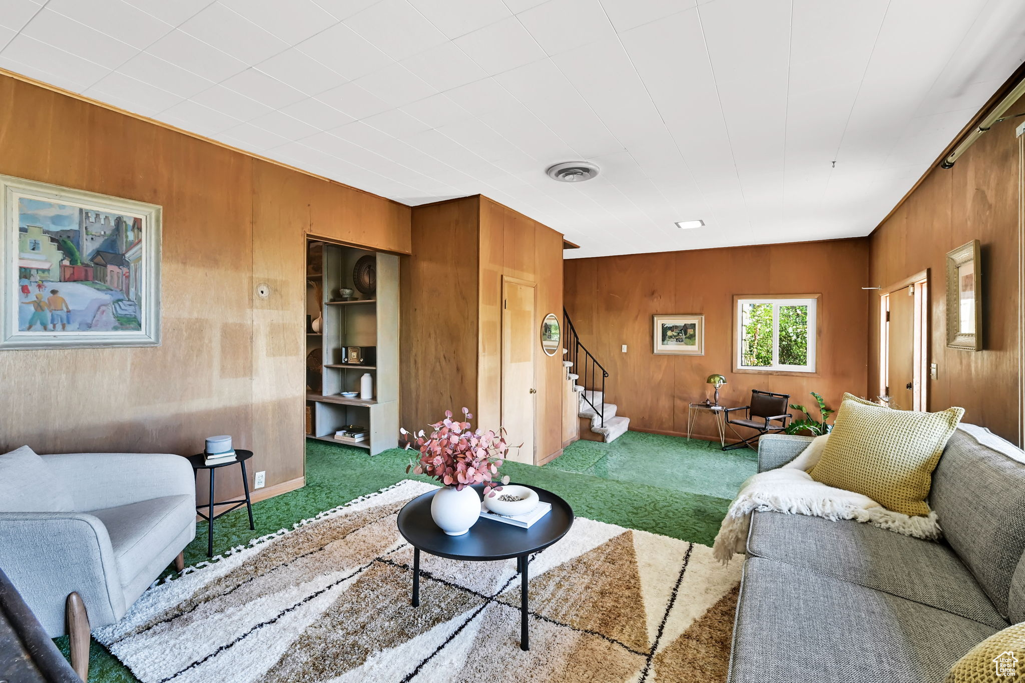 Salt Lake City, Utah, 84103, United States, 3 Bedrooms Bedrooms, ,2 BathroomsBathrooms,Residential,For Sale,1925078