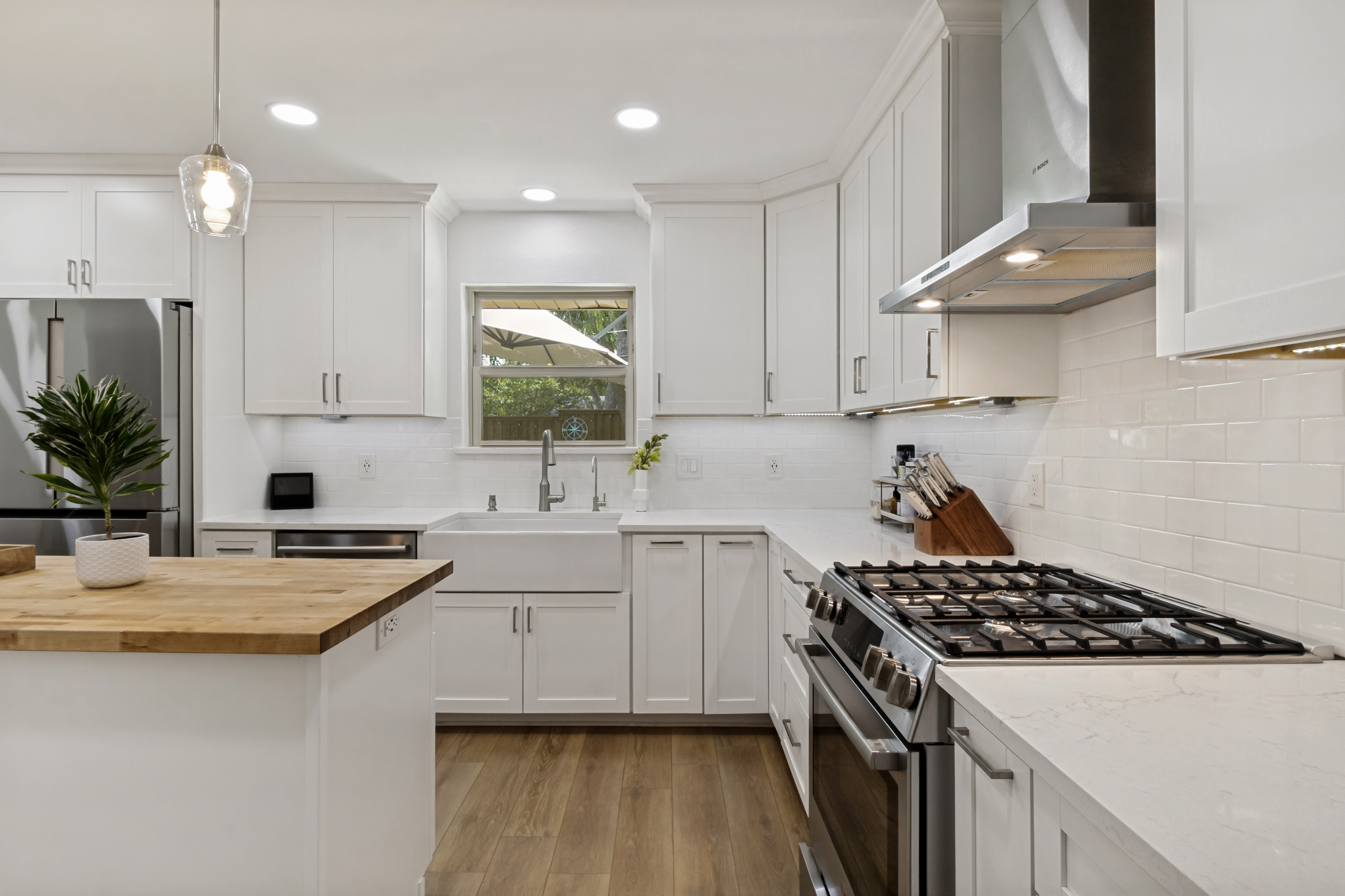  Renovated Ranch in Lake Highland