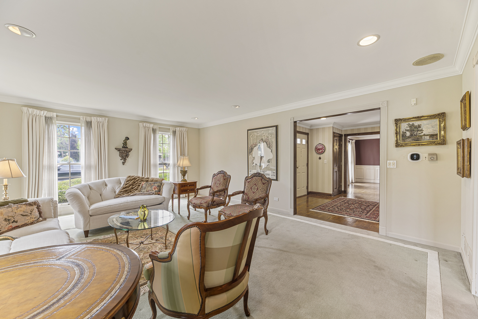 Glenview, Illinois, 60026, United States, 5 Bedrooms Bedrooms, ,4 BathroomsBathrooms,Residential,For Sale,1951003