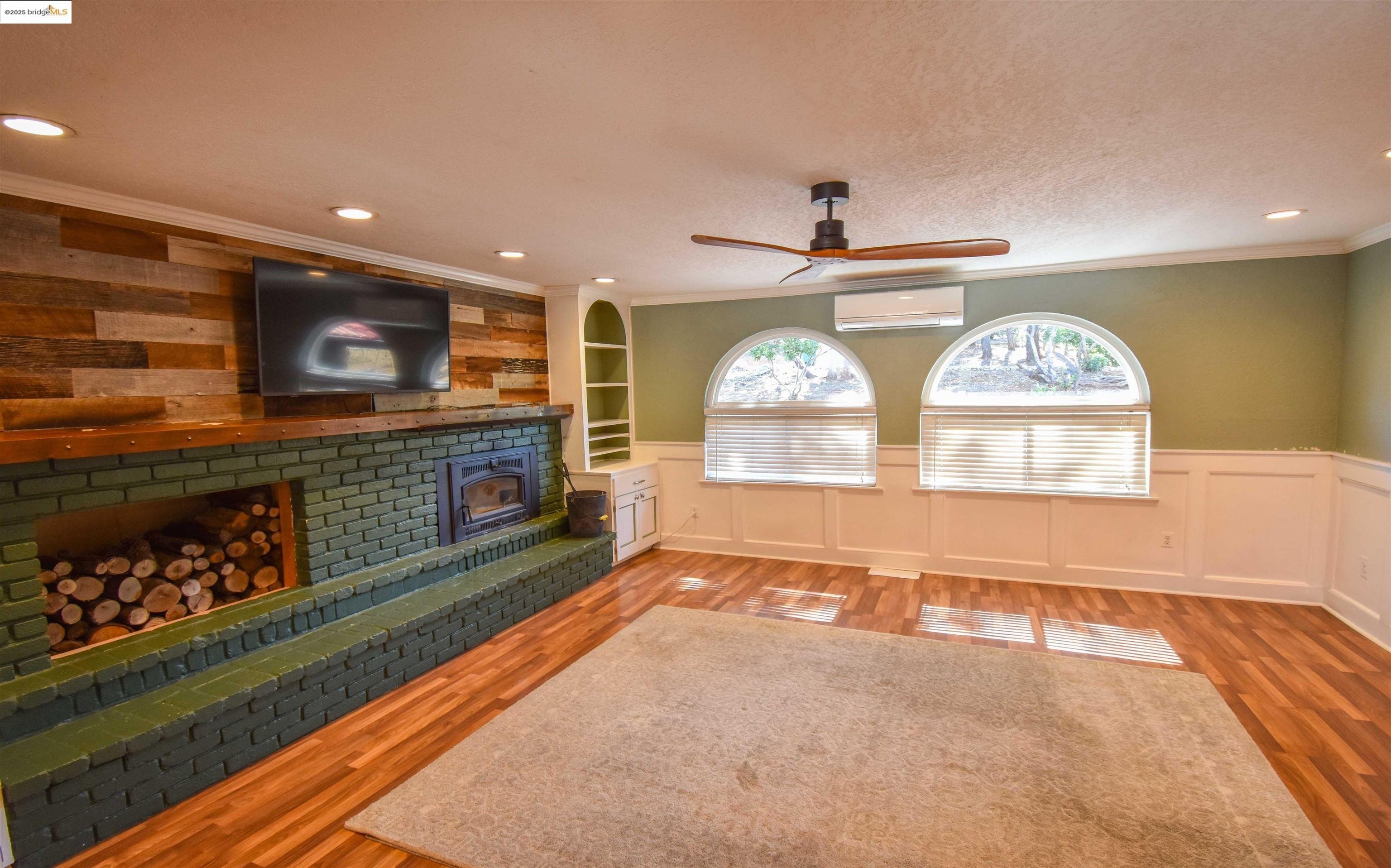 Sonora, California, 95370, United States, 4 Bedrooms Bedrooms, ,2 BathroomsBathrooms,Residential,For Sale,1934174