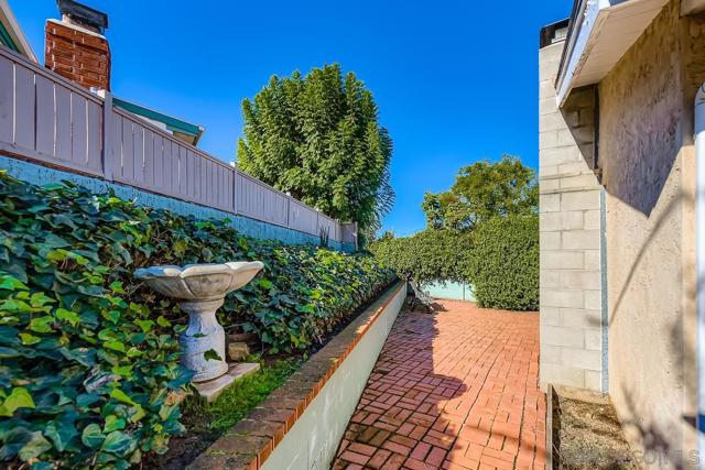 San Diego, California, 92120, United States, 3 Bedrooms Bedrooms, ,2 BathroomsBathrooms,Residential,For Sale,2009094