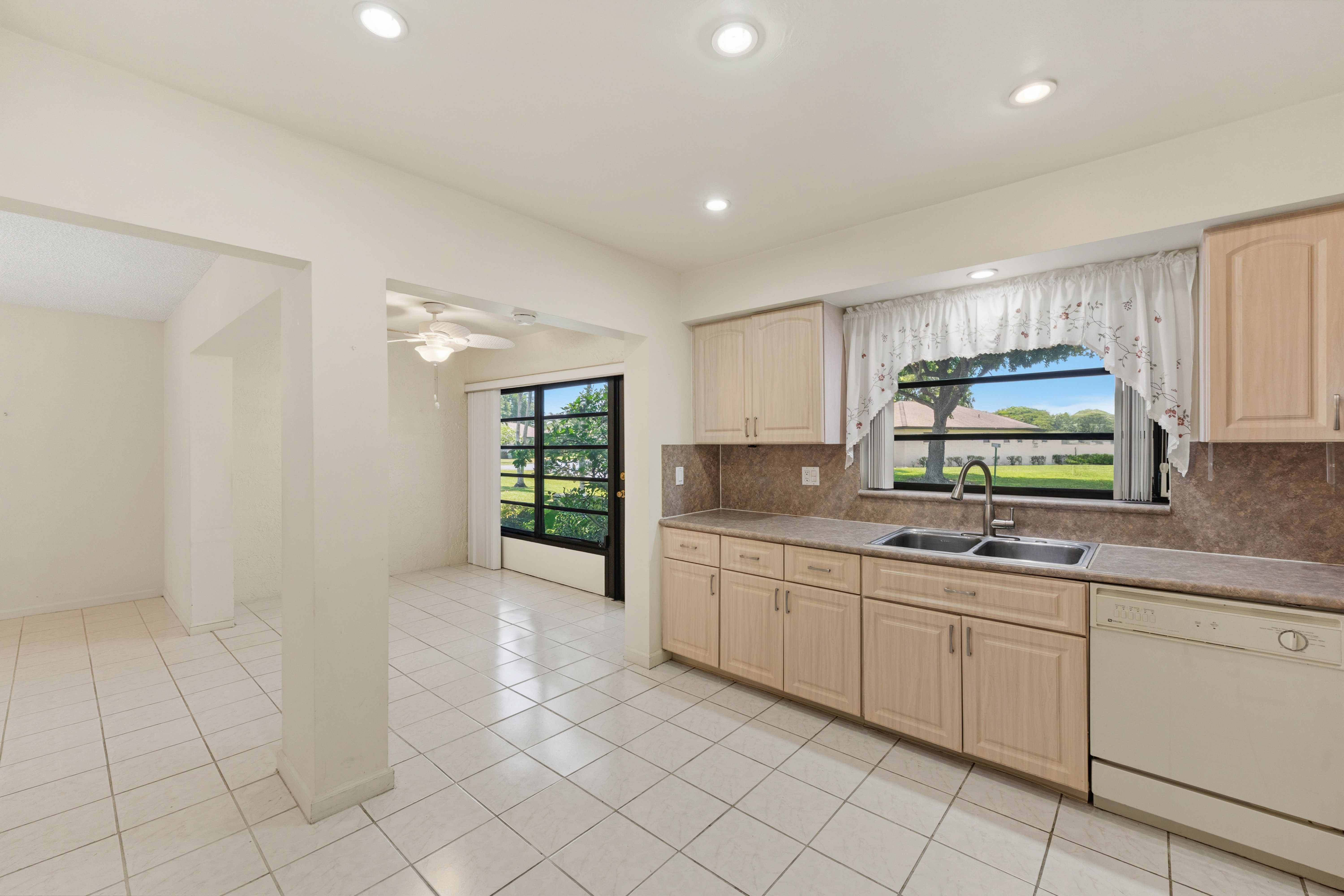  4675 Robinwood Circle, Boynton Beach, FL, 33436 - 物件實景