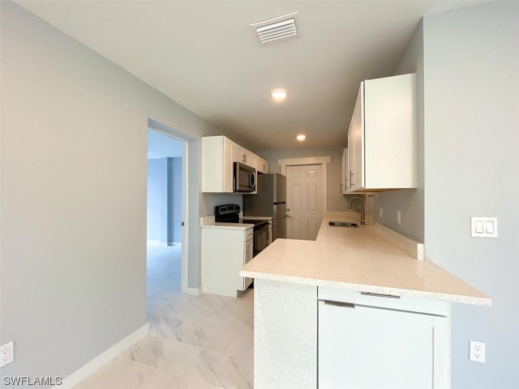Lehigh Acres, Florida, 33973, United States, 6 Bedrooms Bedrooms, ,4 BathroomsBathrooms,Residential,For Sale,1872898