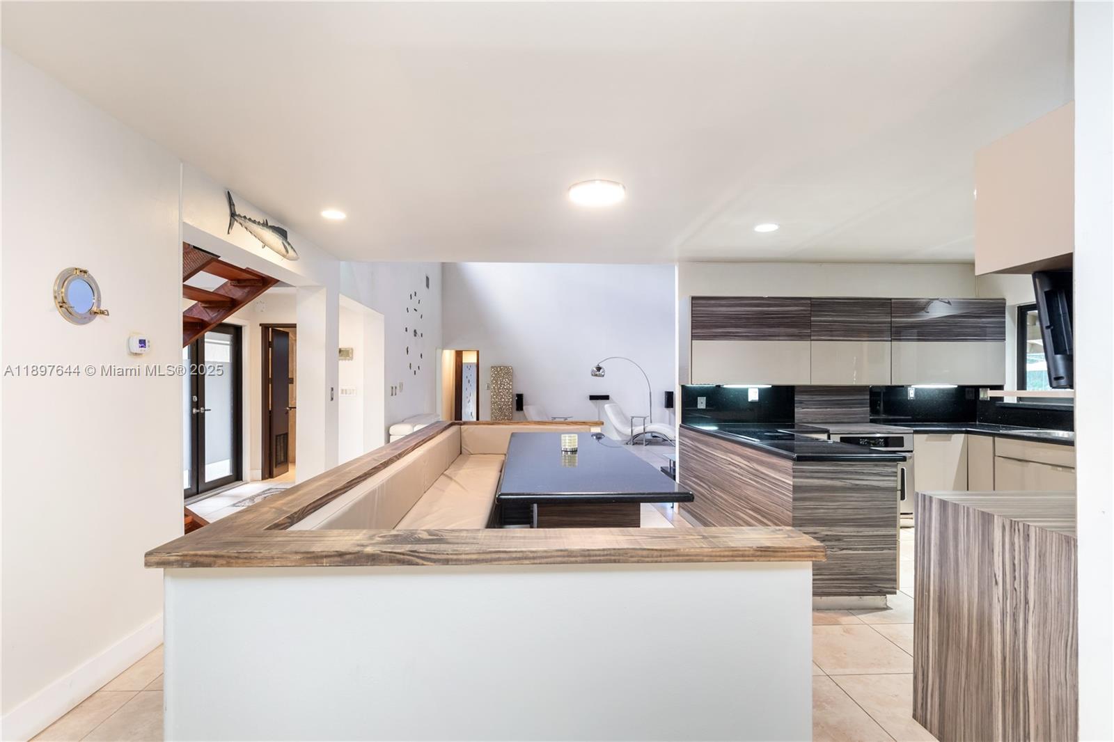 Palmetto Bay, Florida, 33157, United States, 4 Bedrooms Bedrooms, ,4 BathroomsBathrooms,Residential,For Sale,1966916