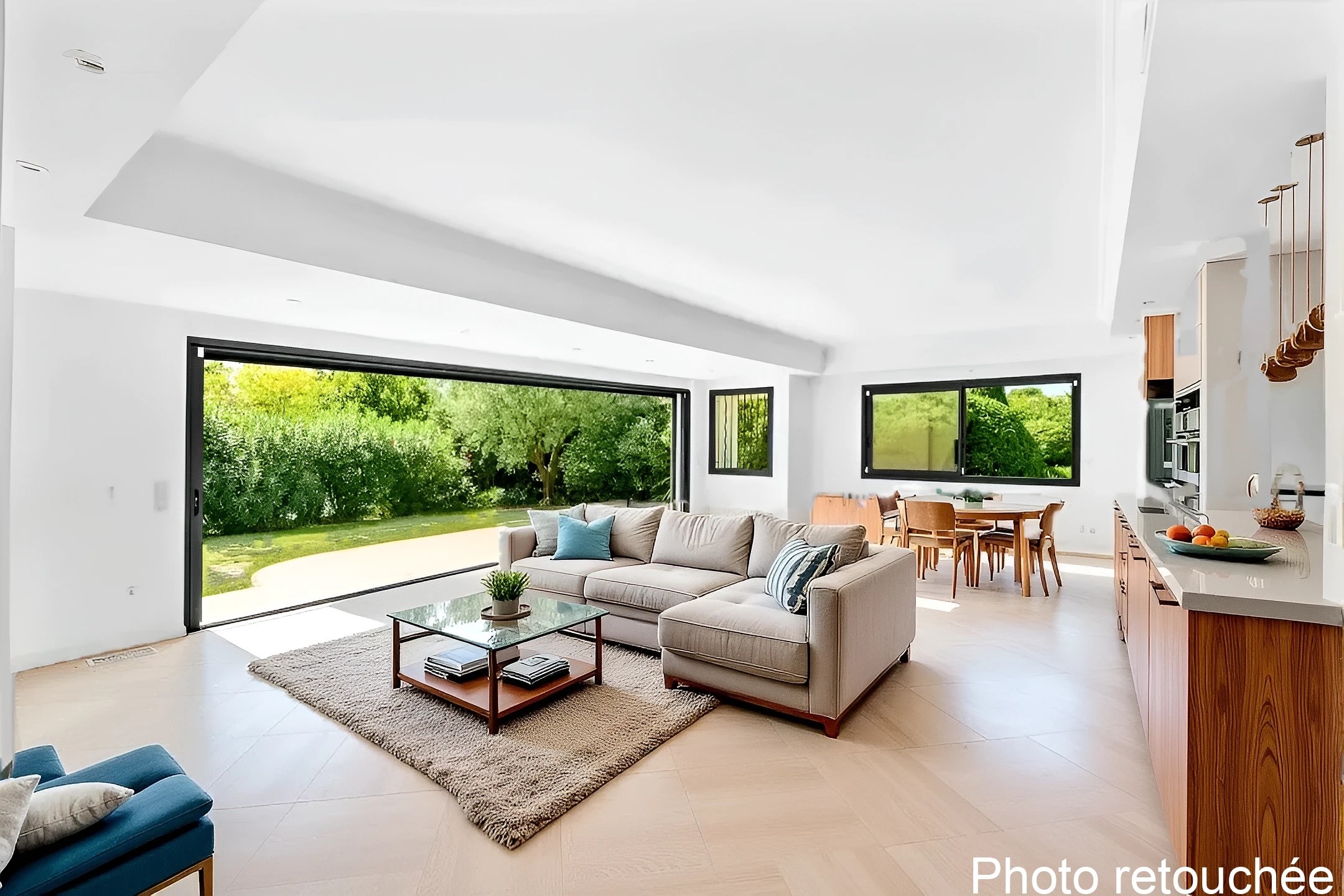 Contemporary single-storey villa with pool and pétanque court for sale in Mougi… - 物件實景