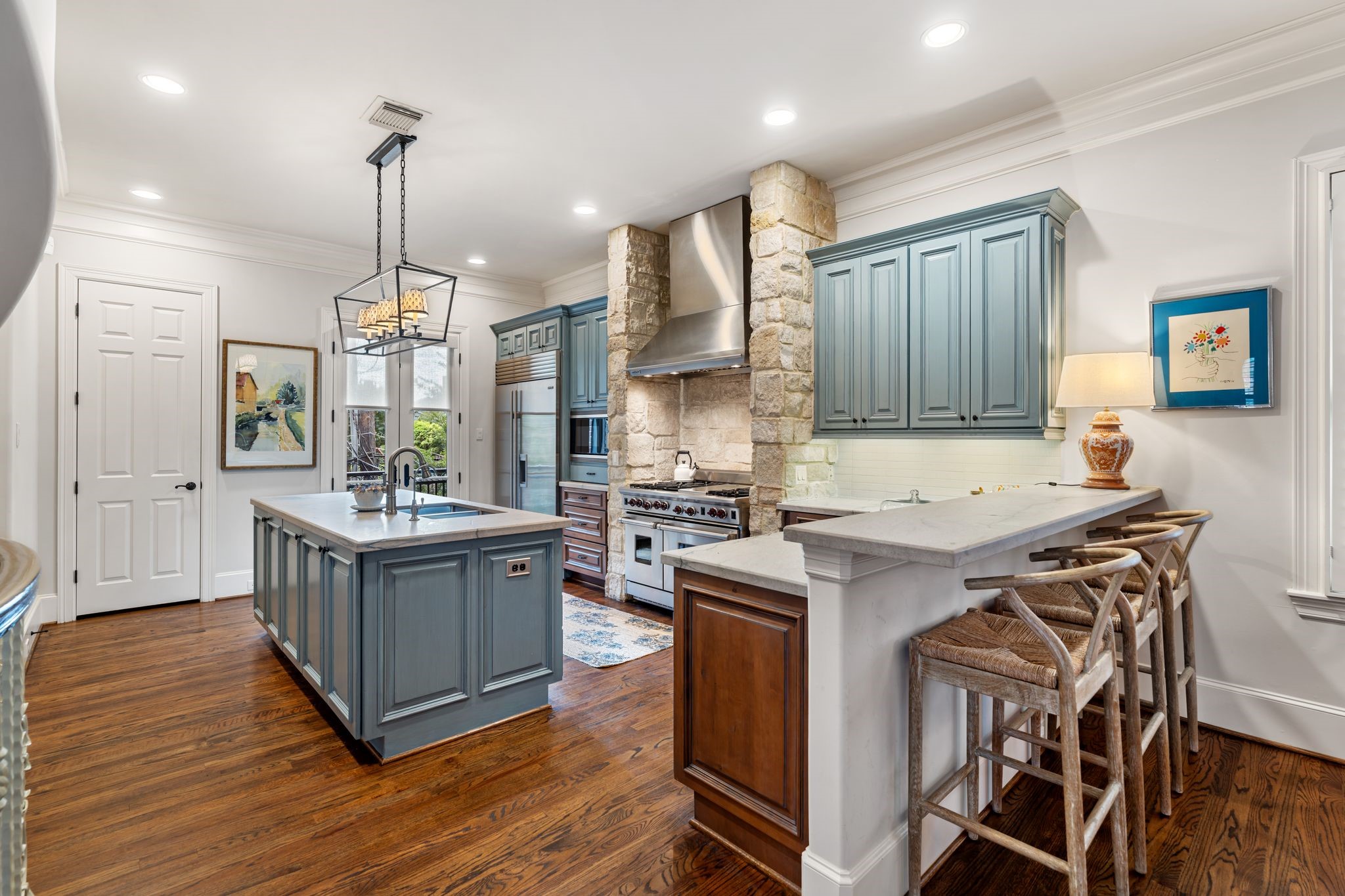  1010 Nantucket Drive F - 物件實景