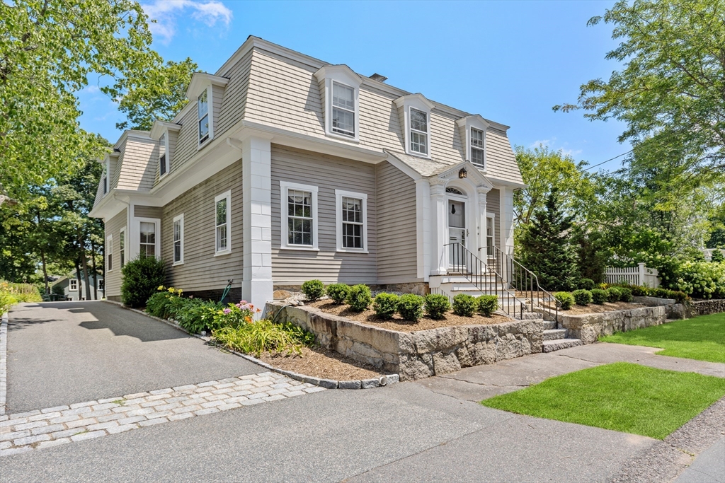Hingham, Massachusetts, 02043, United States, 5 Bedrooms Bedrooms, ,5 BathroomsBathrooms,Residential,For Sale,1901935