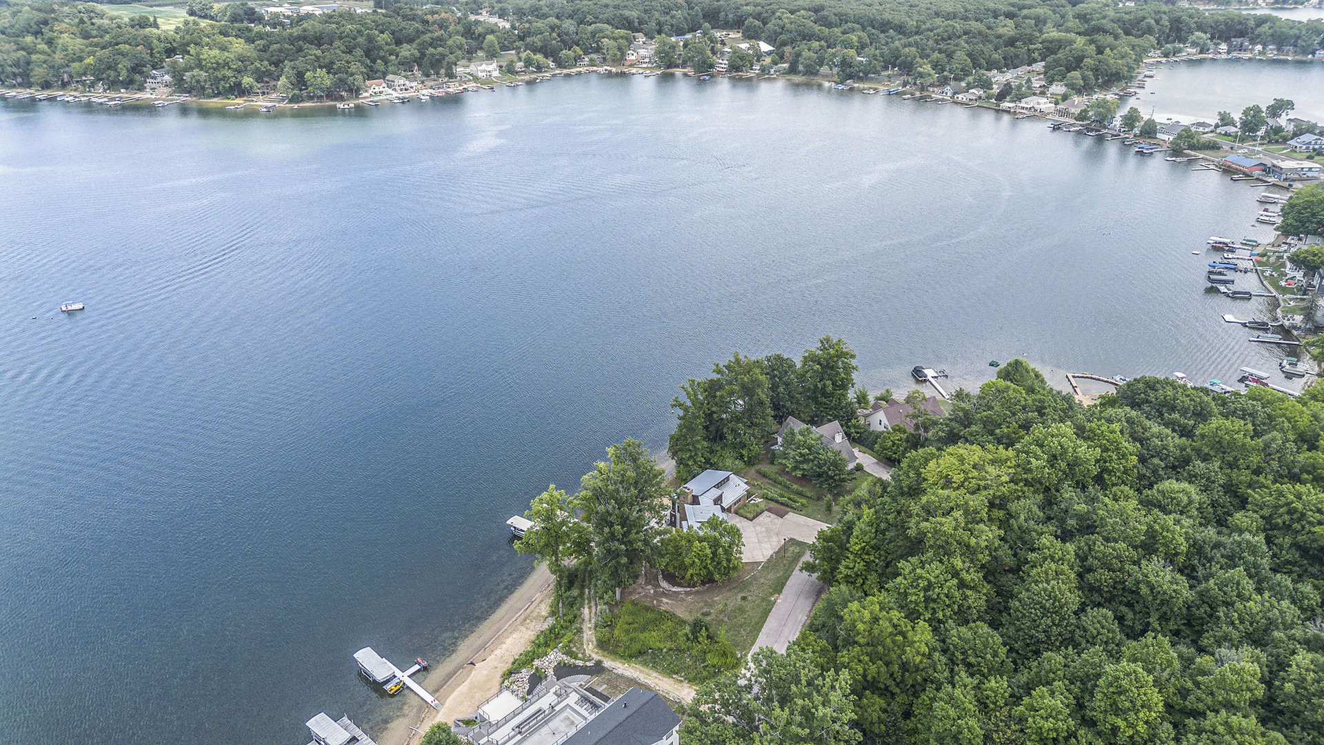 Dowagiac, Michigan, 49047, United States, 4 Bedrooms Bedrooms, ,5 BathroomsBathrooms,Residential,For Sale,1974252