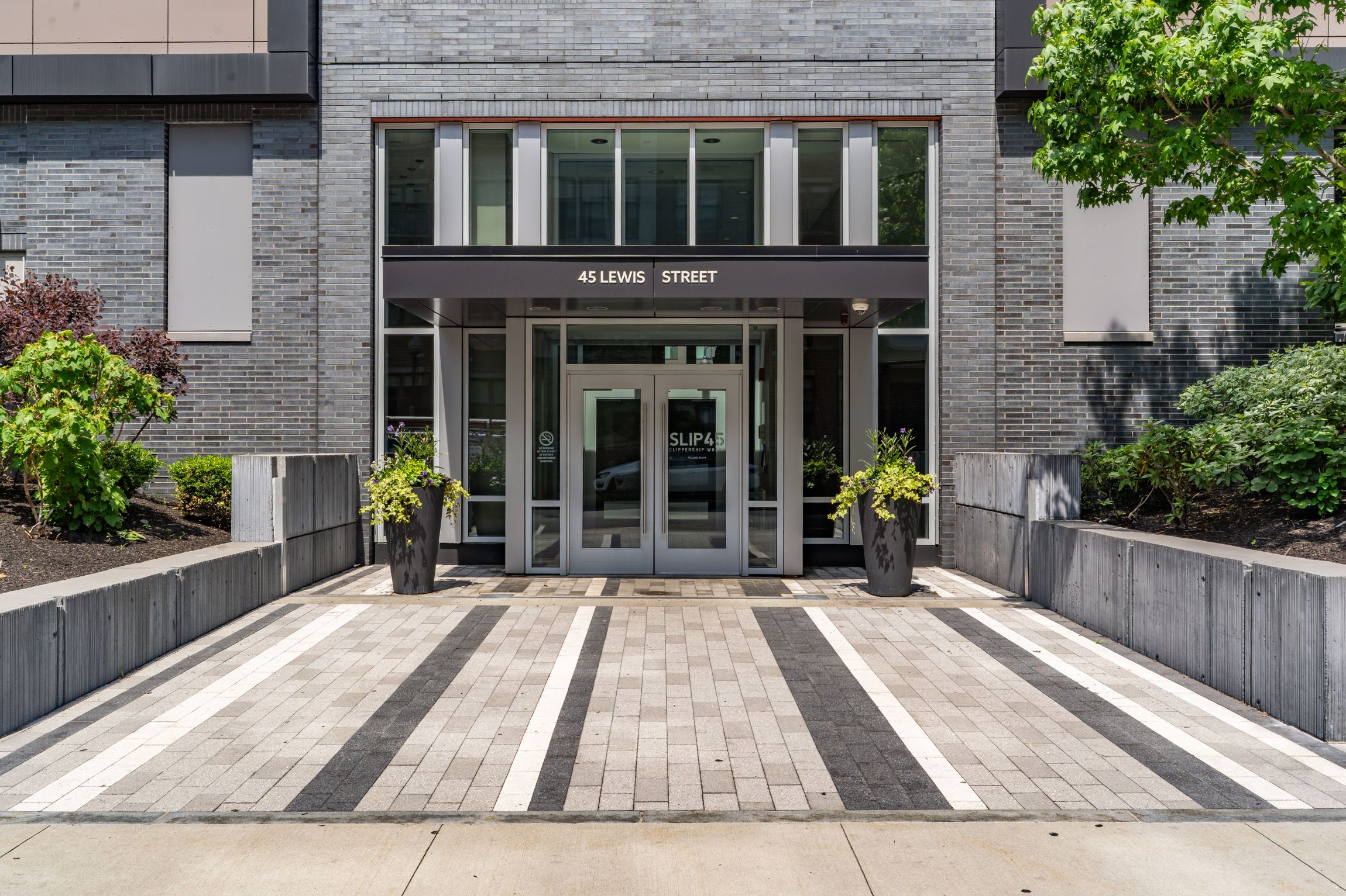  45 Lewis Street, Boston, MA, 02128 - 物件實景