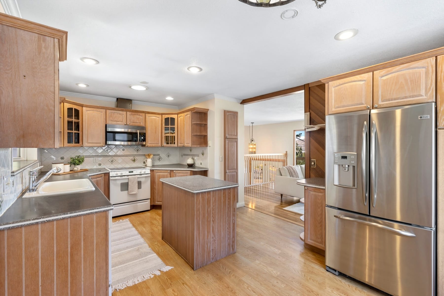  526 E SCENIC DR The Dalles, OR 97058 - 物件實景