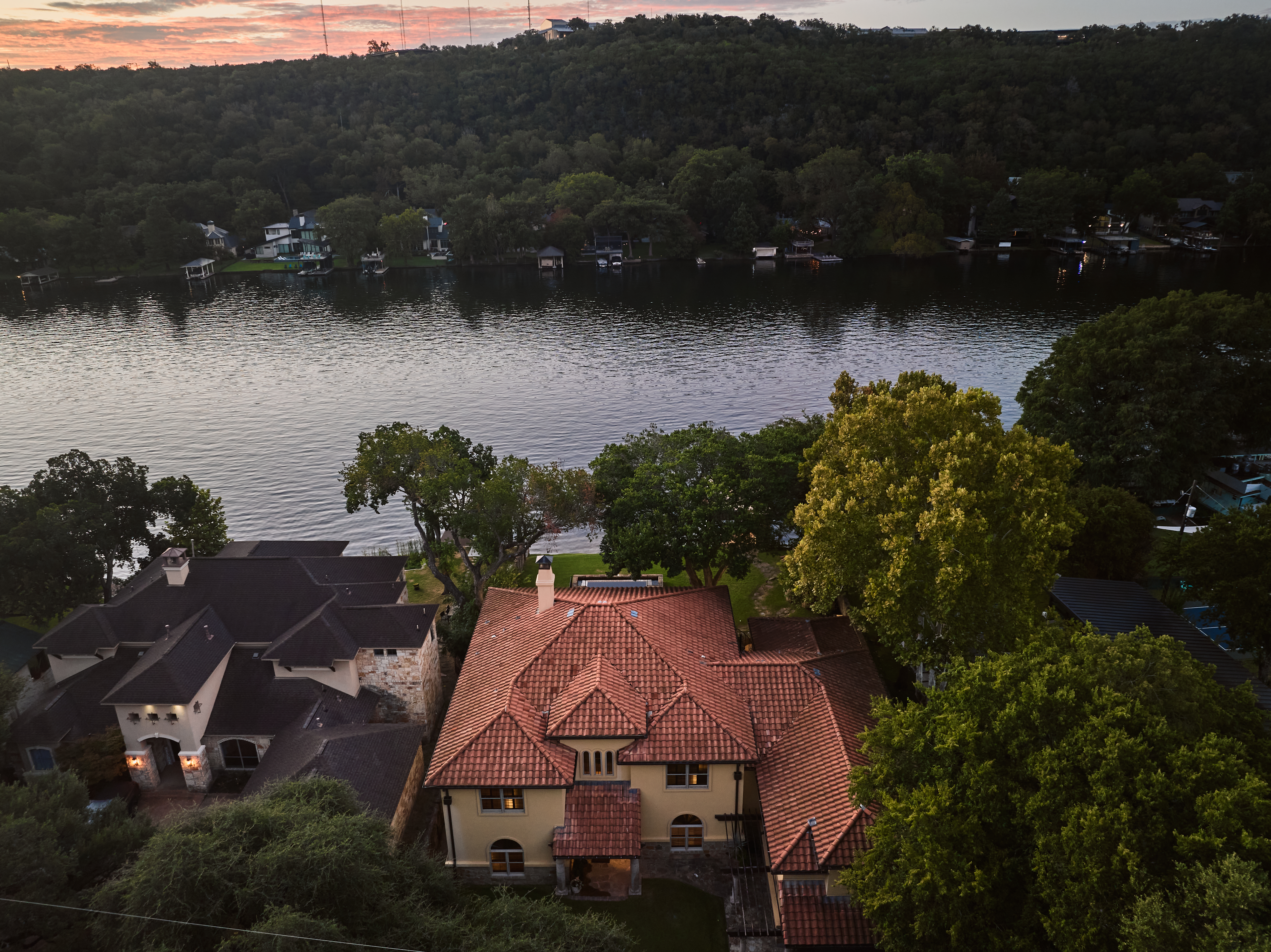  Gated Lake Austin Waterfront  ±90 Feet of Shoreline - 物件實景