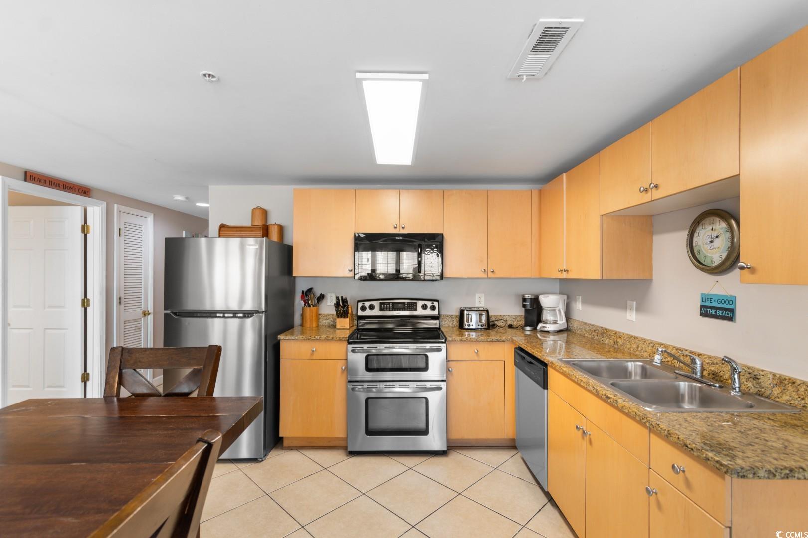 North Myrtle Beach, South Carolina, 29582, United States, 6 Bedrooms Bedrooms, ,4 BathroomsBathrooms,Residential,For Sale,1903023
