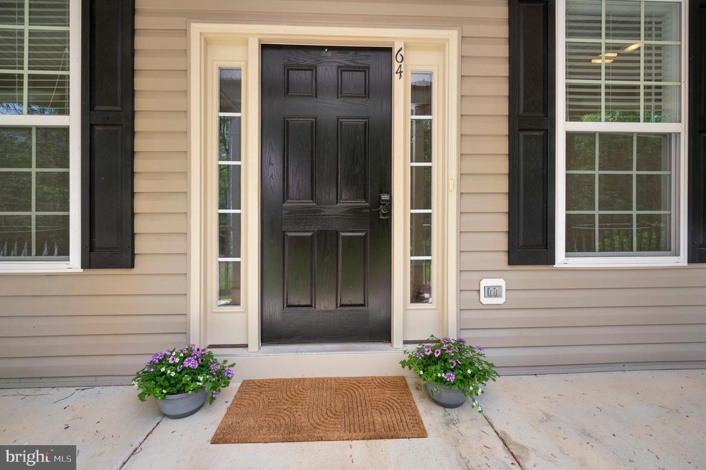 Stafford, Virginia, 22554, United States, 5 Bedrooms Bedrooms, ,5 BathroomsBathrooms,Residential,For Sale,2047982
