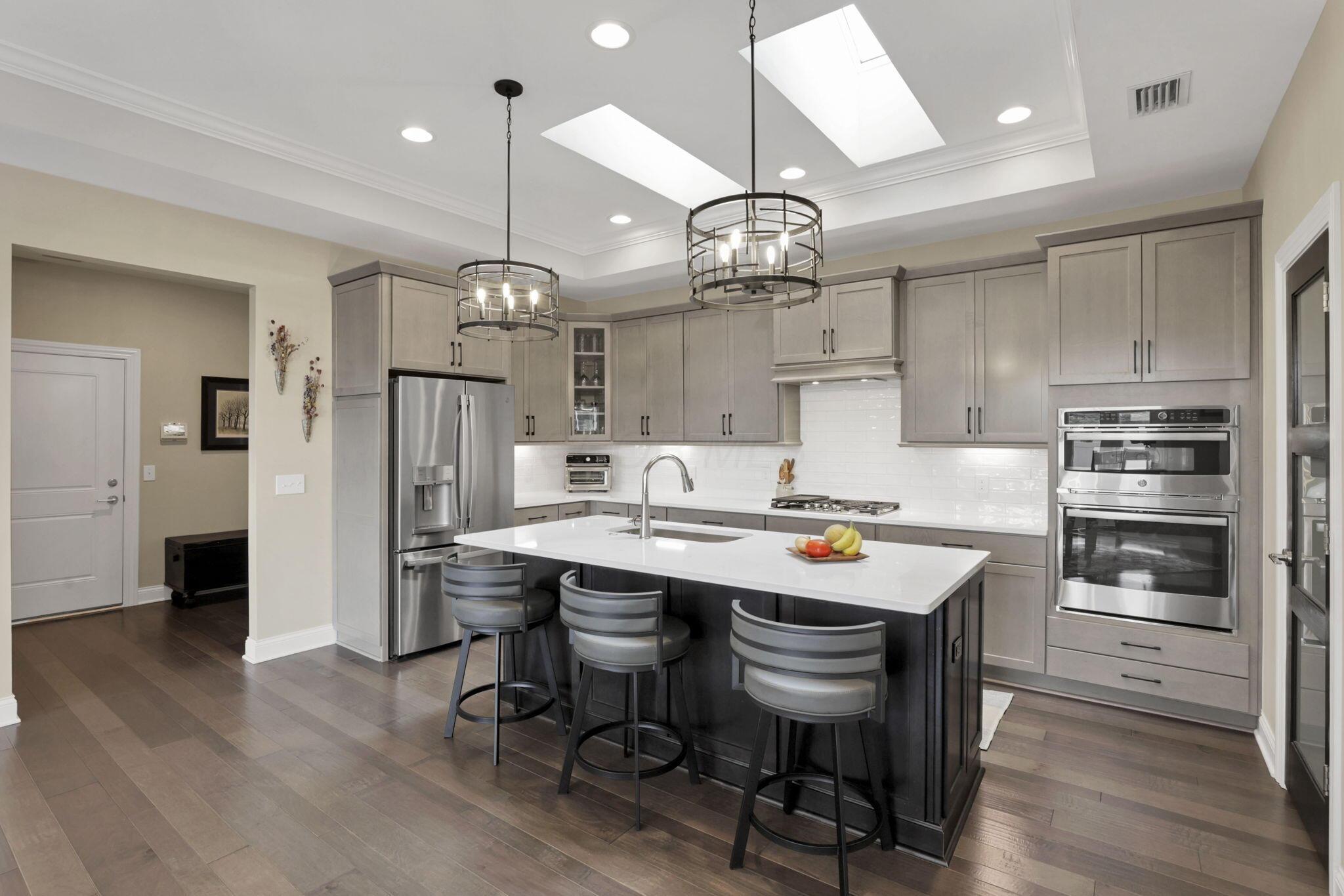 Grove City, Ohio, 43123, United States, 3 Bedrooms Bedrooms, ,2 BathroomsBathrooms,Residential,For Sale,1977701