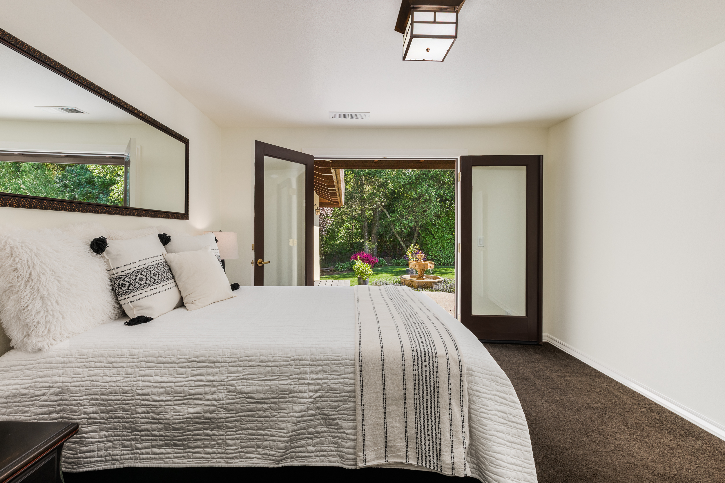  900 W. Agua Caliente Road - 物件實景