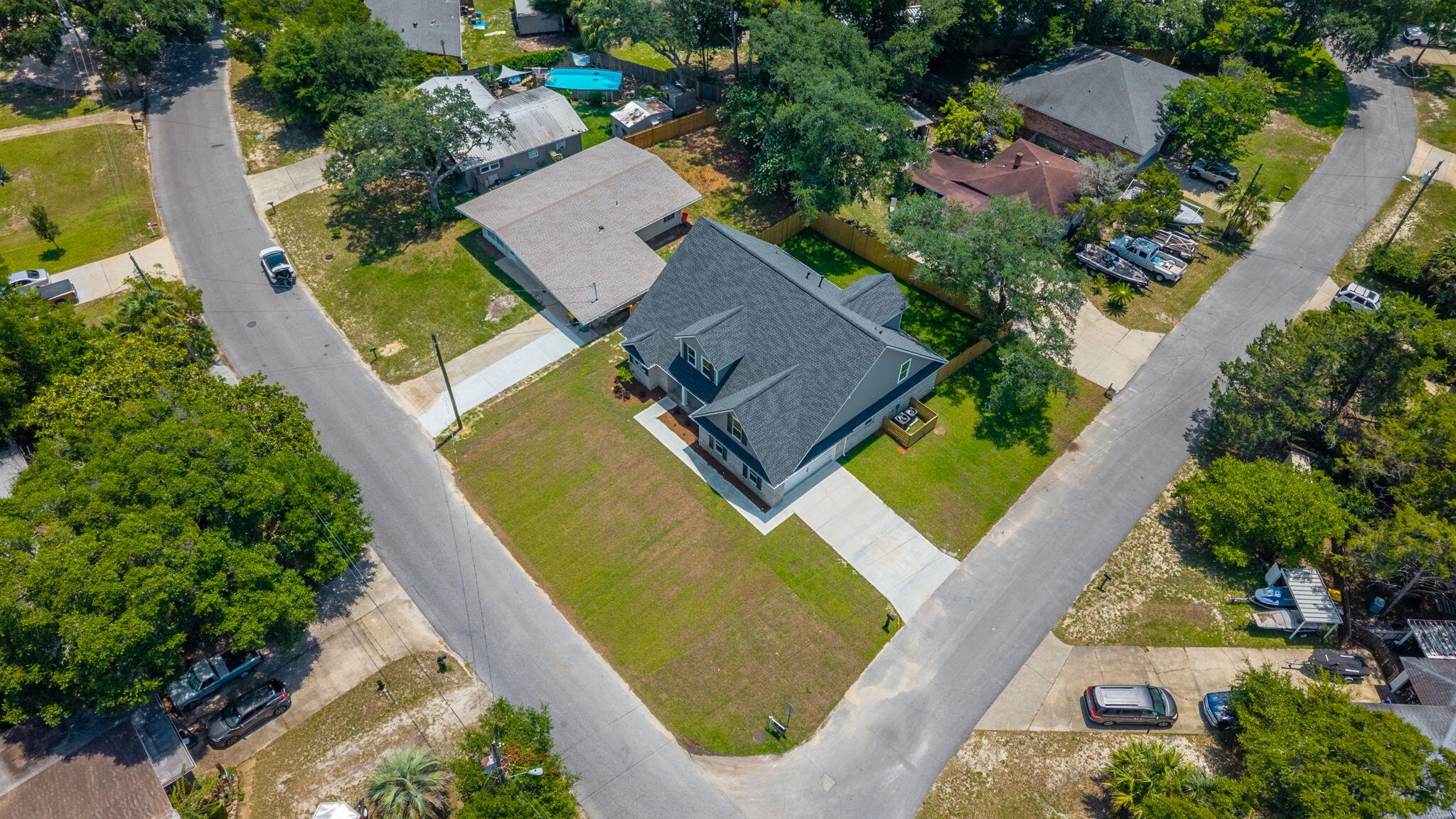 Fort Walton Beach, Florida, 32548, United States, 6 Bedrooms Bedrooms, ,3 BathroomsBathrooms,Residential,For Sale,1890001