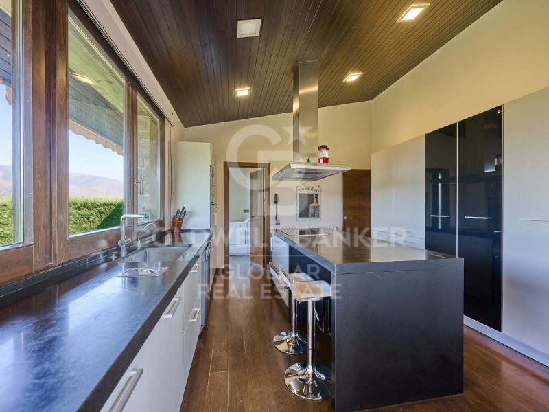 Prats i Sansor, Catalonia, ES, 7 Bedrooms Bedrooms, ,6 BathroomsBathrooms,Residential,For Sale,1612605