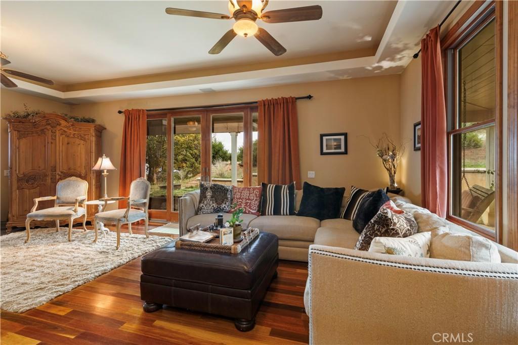 Kelseyville, California, 95451, United States, 5 Bedrooms Bedrooms, ,6 BathroomsBathrooms,Residential,For Sale,1998726