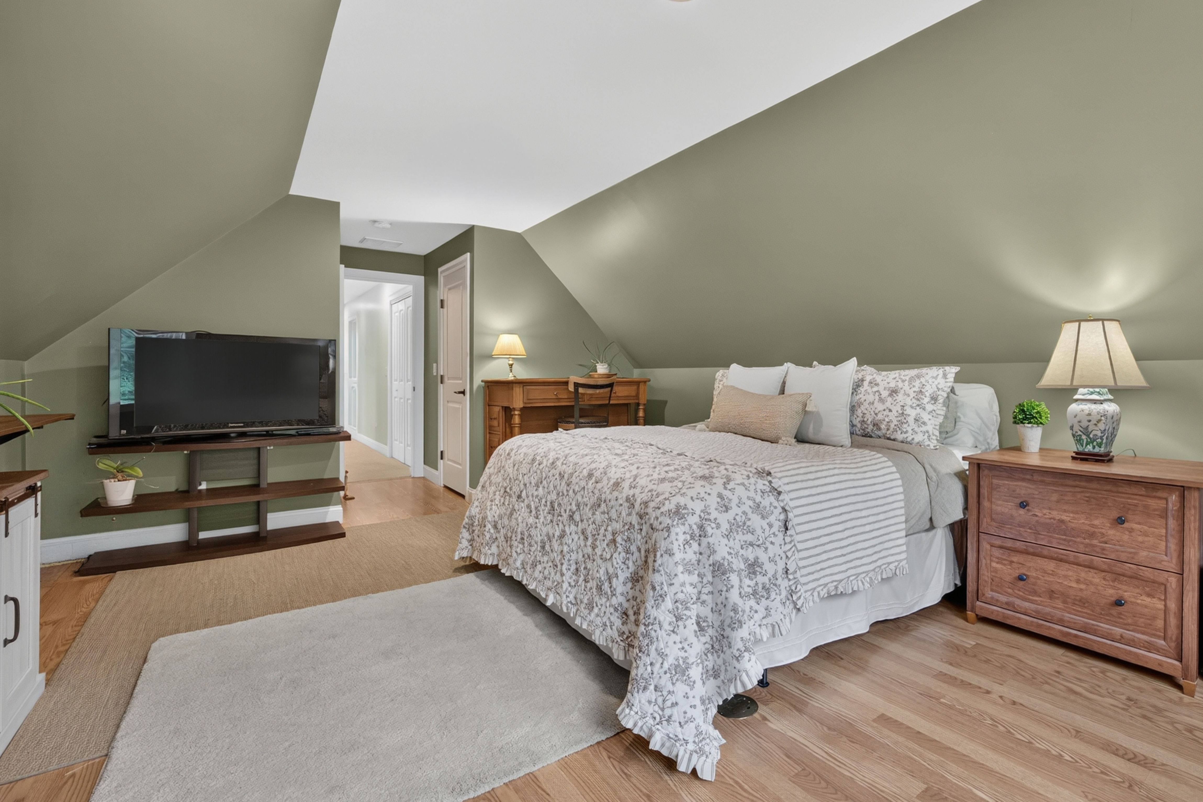  3640 Commodore Oliver Hazard Perry Highway, South Kingstown, RI, 02879 - 物件實景