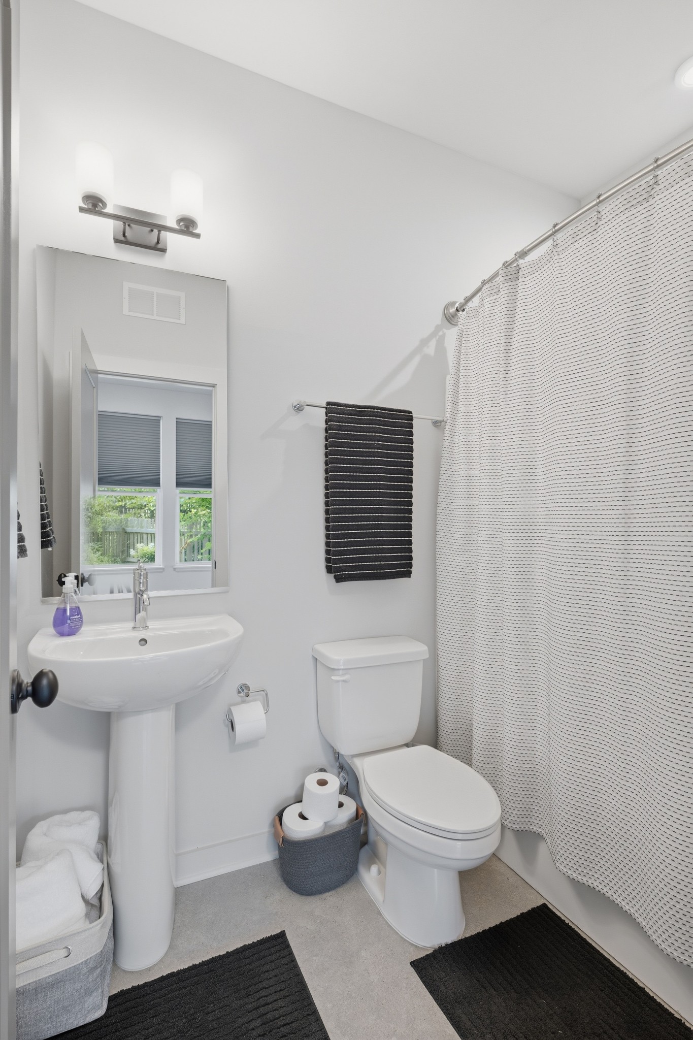  356 E Village Ln, Nashville, TN, 37216 - 物件實景