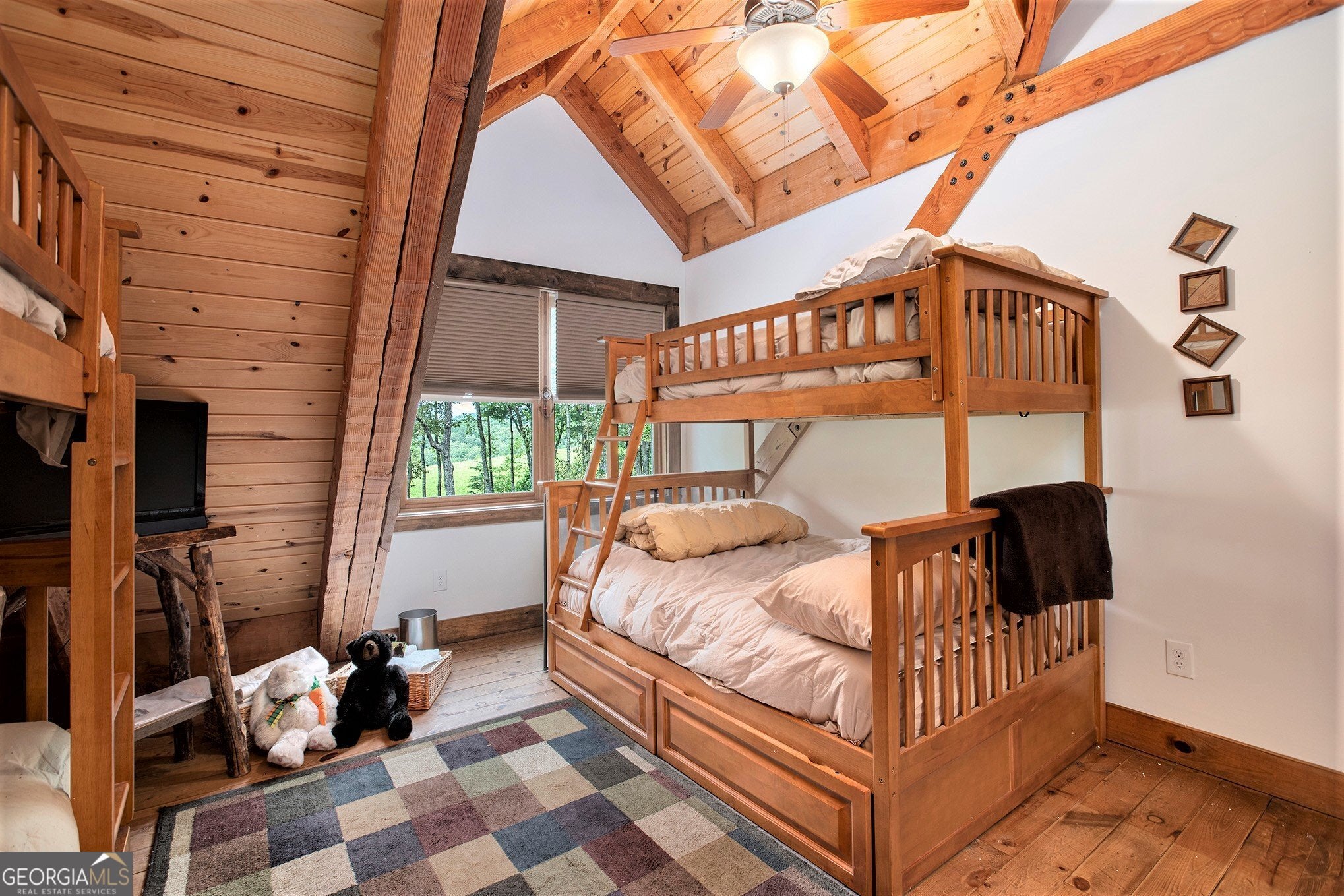 Blue Ridge, Georgia, 30513, United States, 4 Bedrooms Bedrooms, ,4 BathroomsBathrooms,Residential,For Sale,1876703