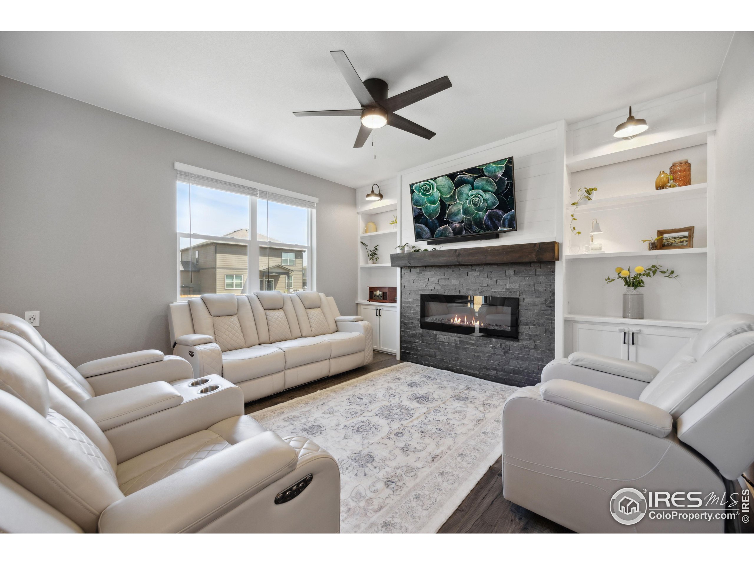 Mead, Colorado, 80542, United States, 4 Bedrooms Bedrooms, ,2 BathroomsBathrooms,Residential,For Sale,1818540