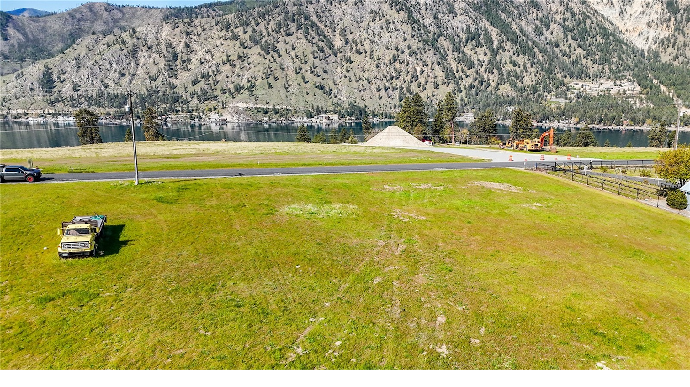  Rare Opportunity Overlooking Lake Chelan - 物件實景